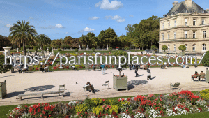 Jardin du Luxembourg（リュクサンブール公園）は、Mabillon駅、Odéon駅からアクセス可能です。